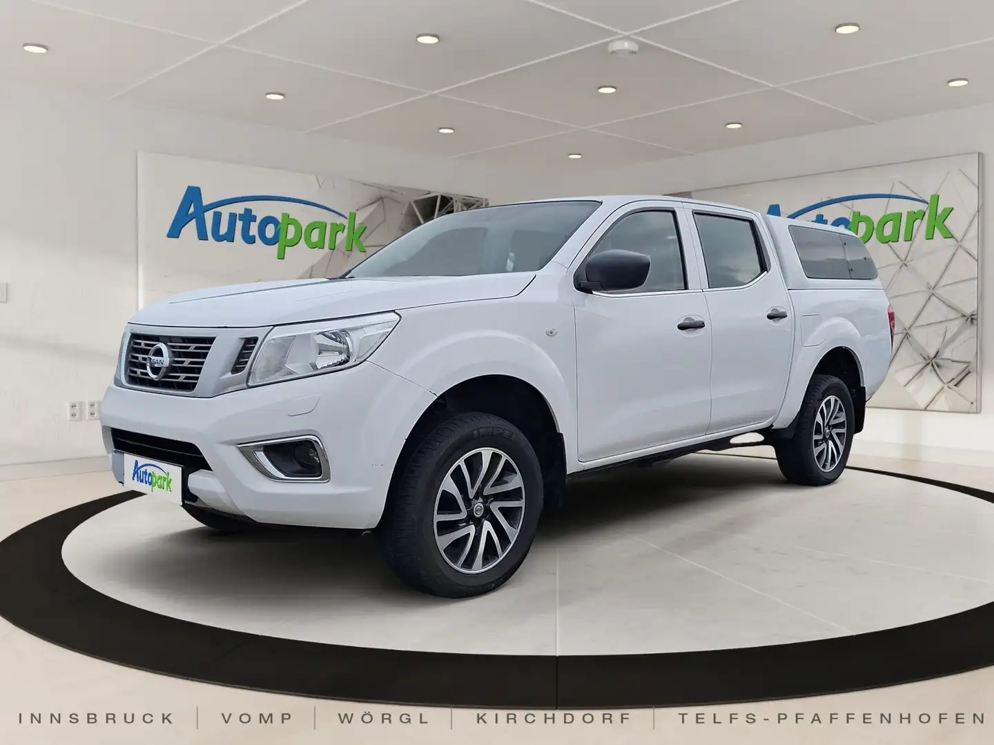 Nissan Navara NP300 4x4 2,3dCi Visia Double Cab Weiß - 1