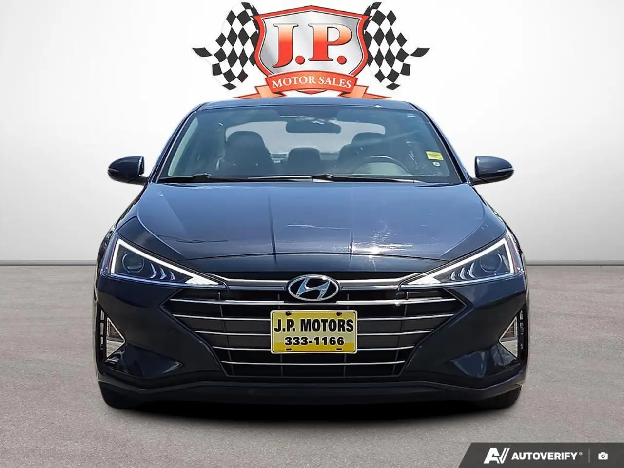 Hyundai ELANTRA снимка Hyundai ELANTRA