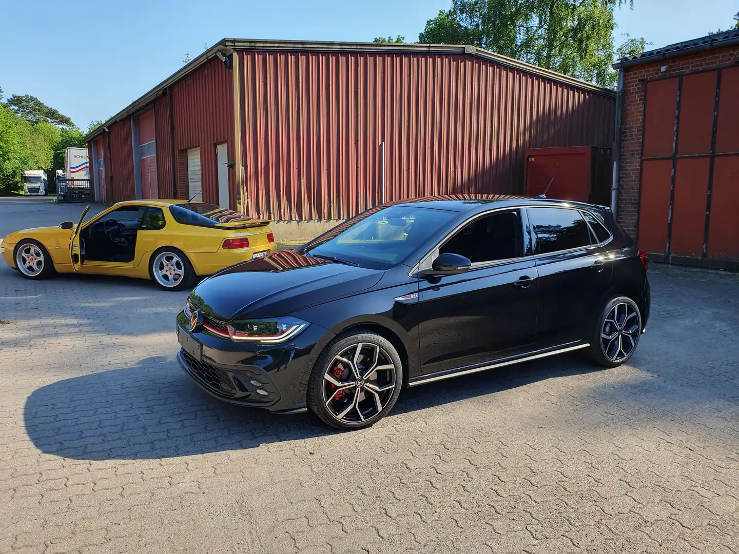 Volkswagen Polo GTI Polo 2.0 TSI DSG GTI Černá - 2