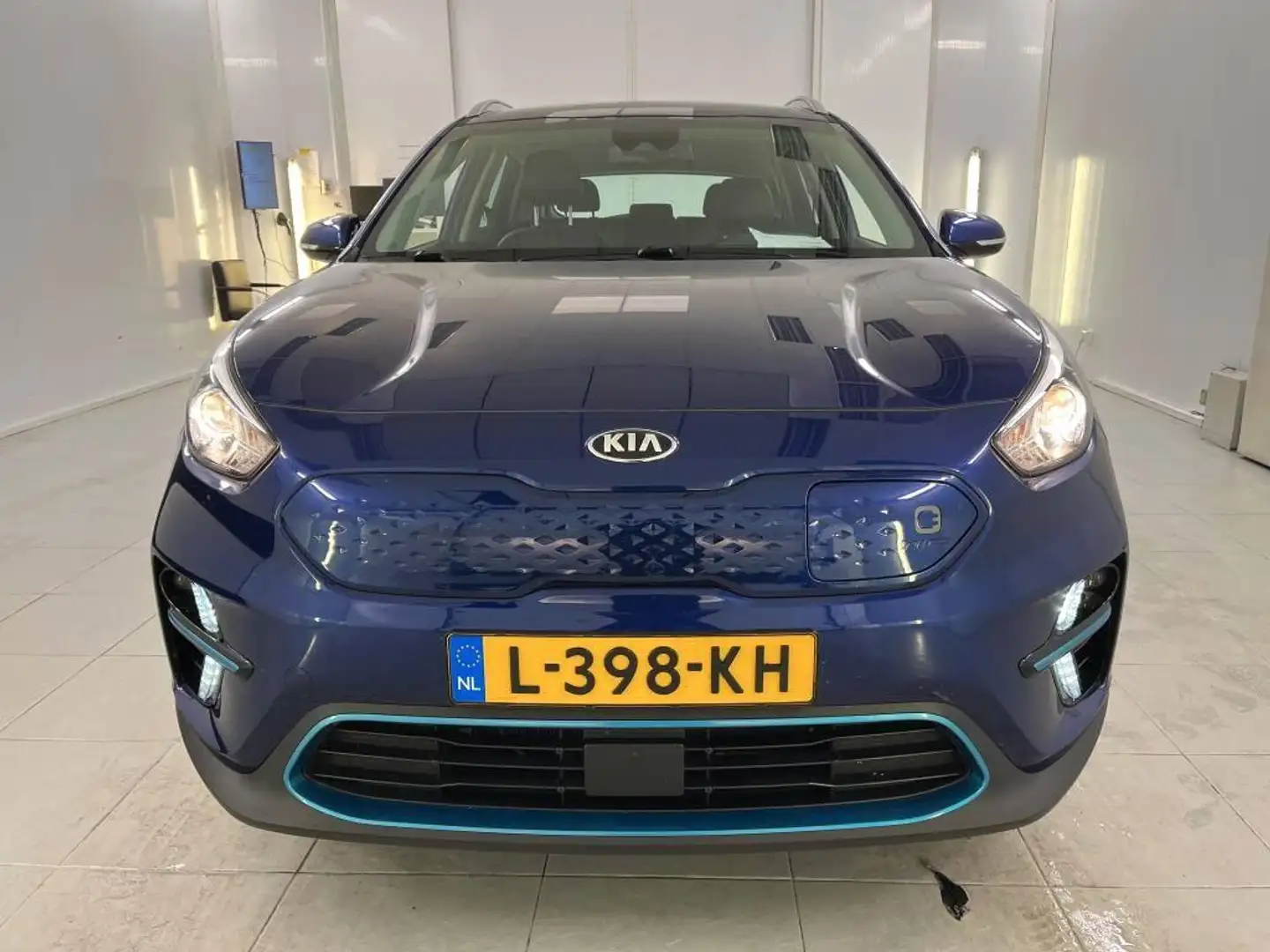 Kia e-Niro DYNAMICLINE 64KWH 3 FASE LADEN/THAAK/LED/NAV/FABRI Azul - 2