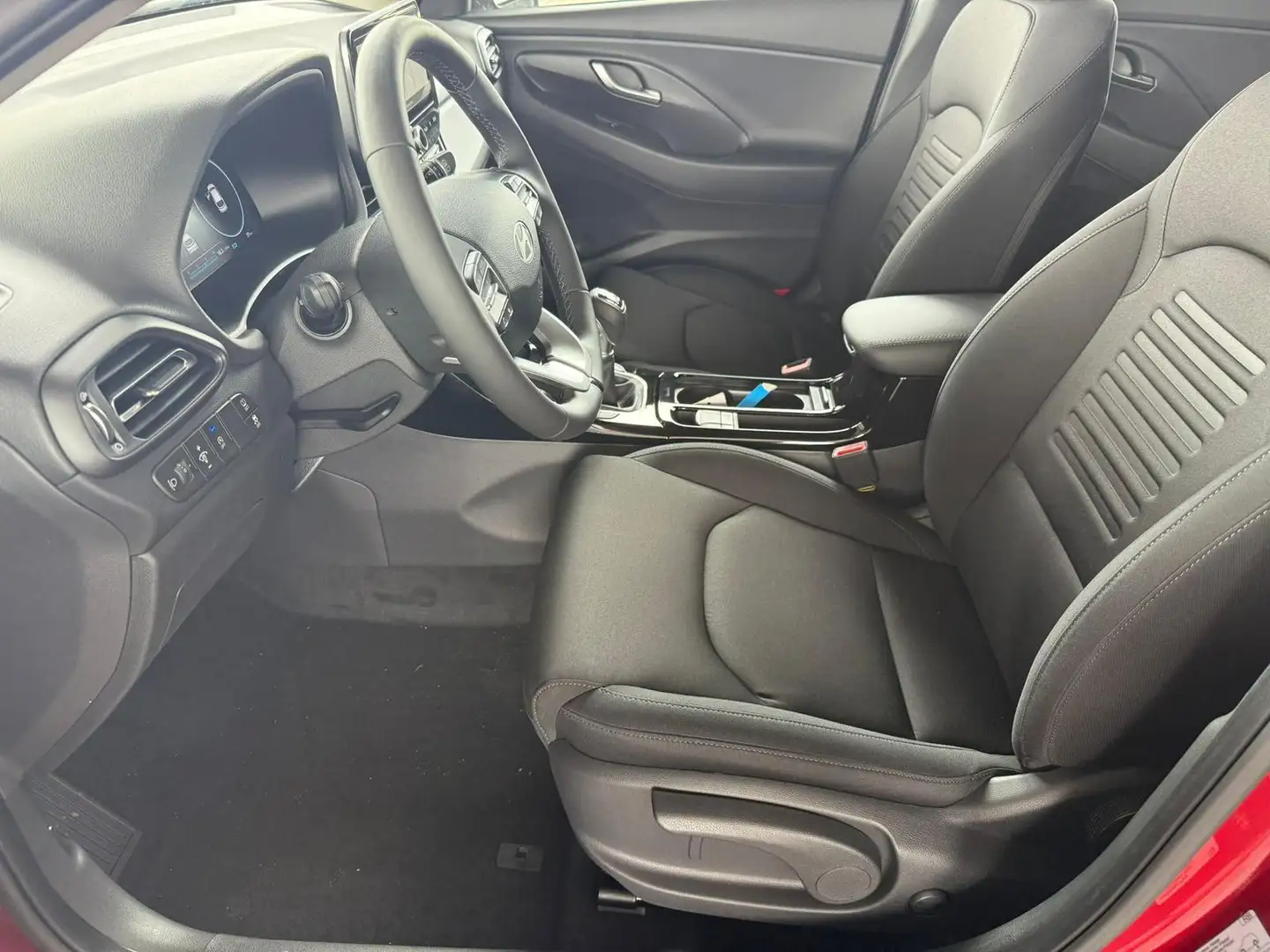 Hyundai i30 Kombi Style 1.5 T-GDI mHEV 6MT / Navi LED Sitz ... Weiß - 1