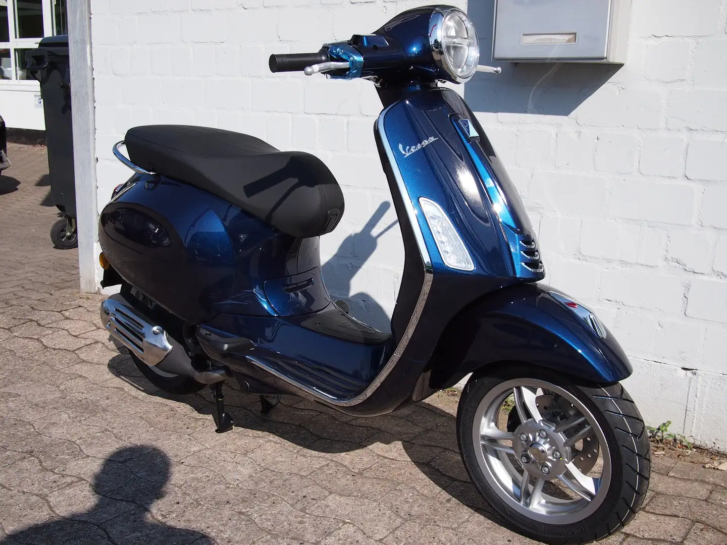 Vespa Primavera 50 iGet, Sofort lieferbar! Negru - 1