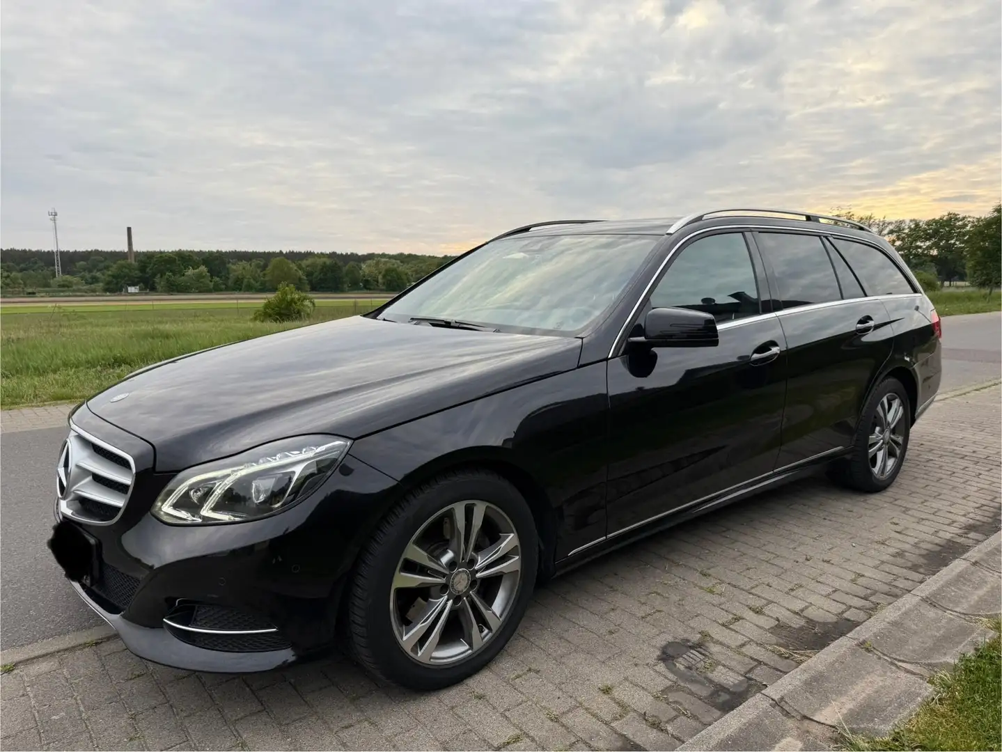 Mercedes-Benz E 350 E 350 T BlueTEC 4Matic 7G-TRONIC Avantgarde Noir - 1