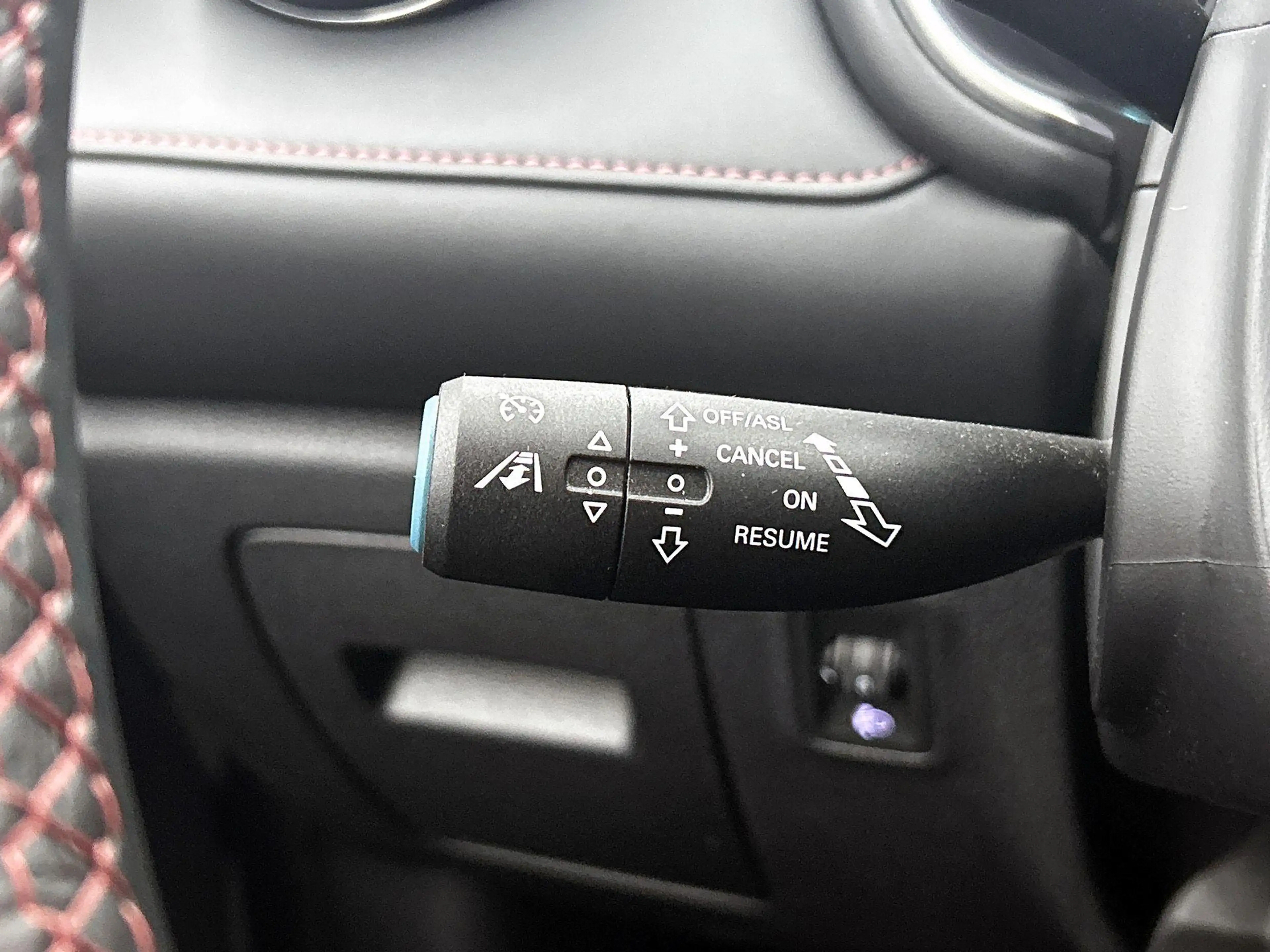 MG EHS 1.5 TGDI Comfort | Navi | Apple CarPLay | Camera | — photo 6