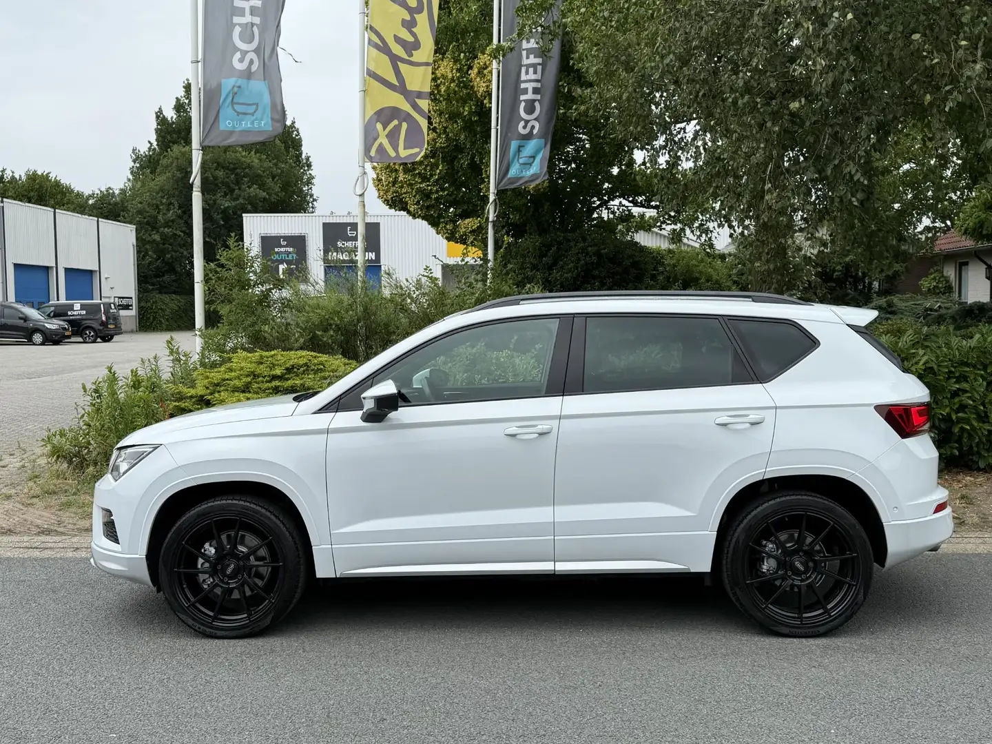 SEAT Ateca 2.0TSI FR 4DRIVE 190PK DSG•ACC•360cam Wit - 2