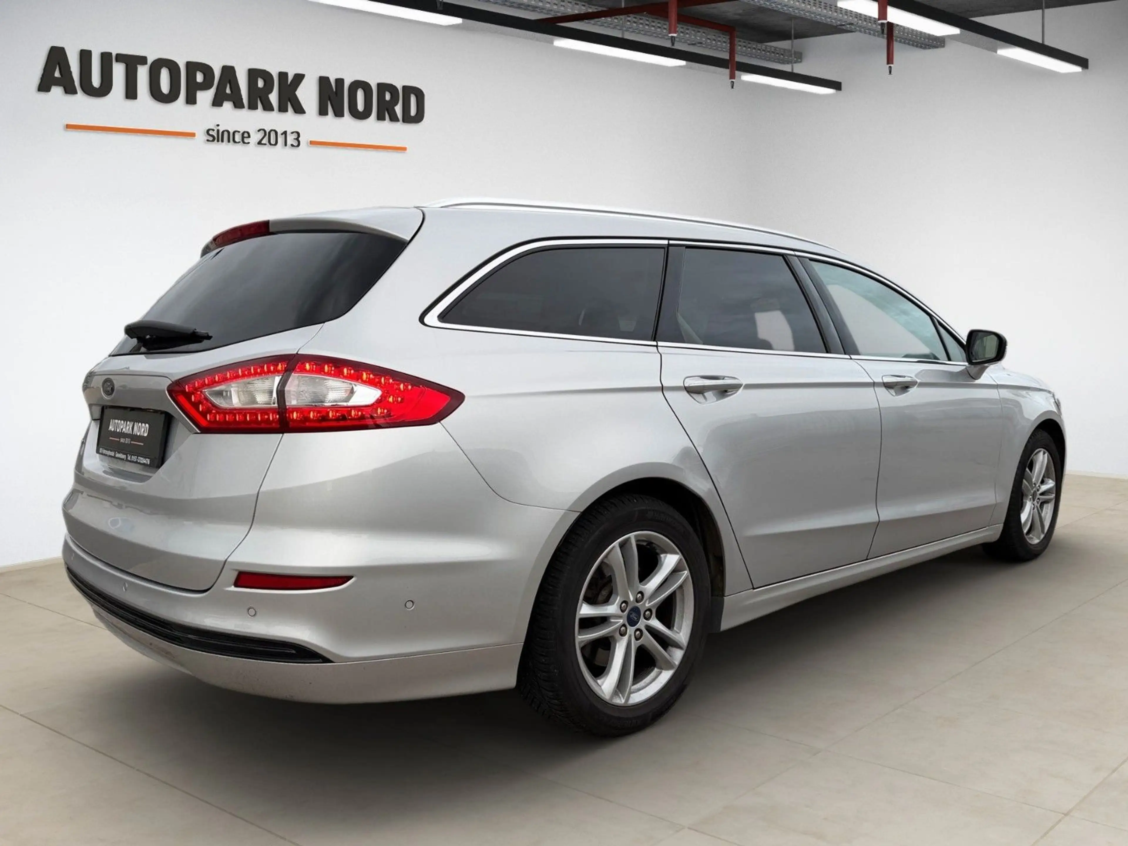 Ford Mondeo 2.0 TDCi Turnier Titanium/1.HAND/SHZ/TEMP — photo 4