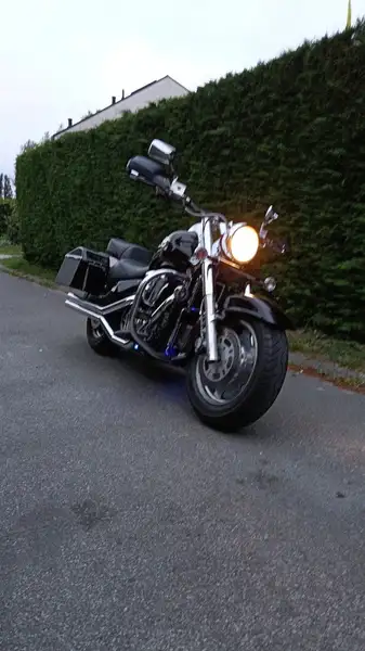 Suzuki Intruder 1500 - foto 8