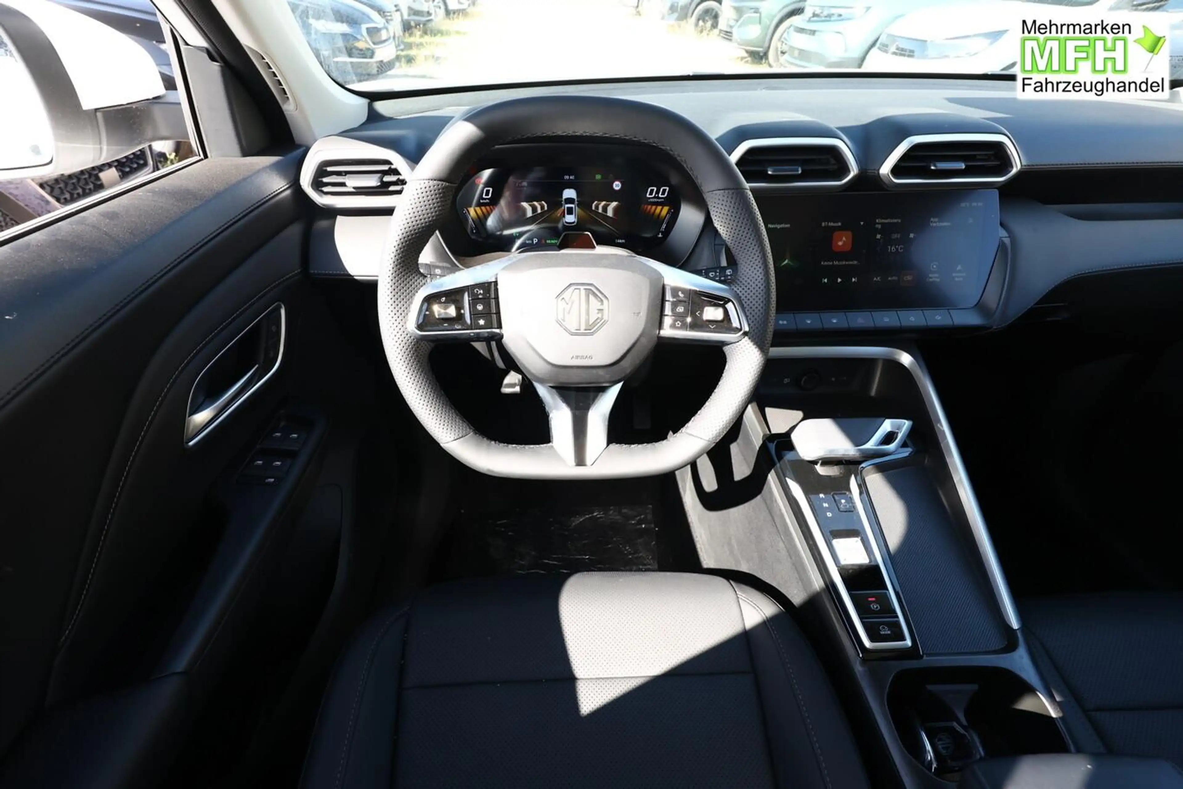 MG ZS Luxury Hybrid+ Pano ACC 360Kam Nav LED SHZ 75 k... — photo 6