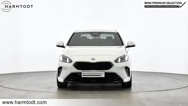 BMW 2 Series view 6