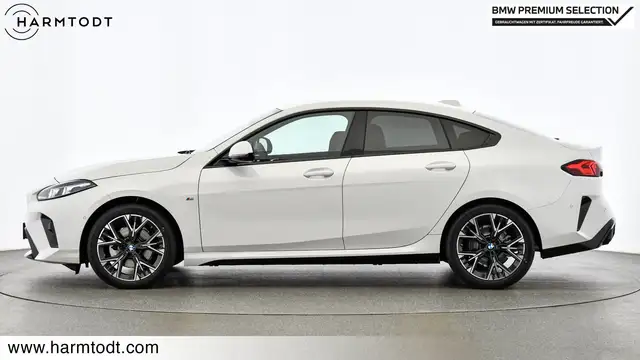 BMW 2 Series view 3