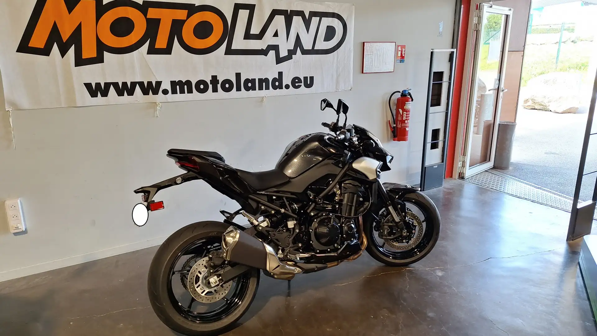 Kawasaki Z 900 Noir - 2