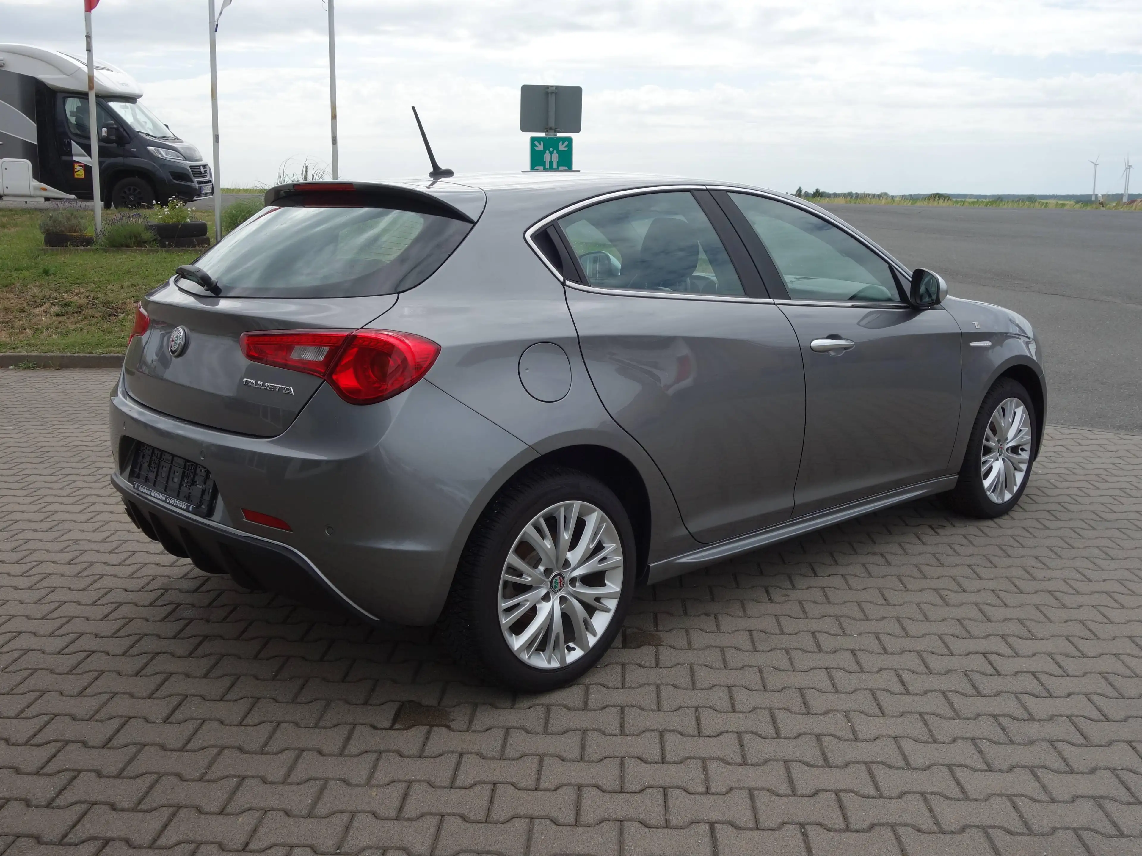 Alfa Romeo Giulietta Lusso *AUTOMATIK/LEDER/NAVI/DAB/SHZ* — photo 4