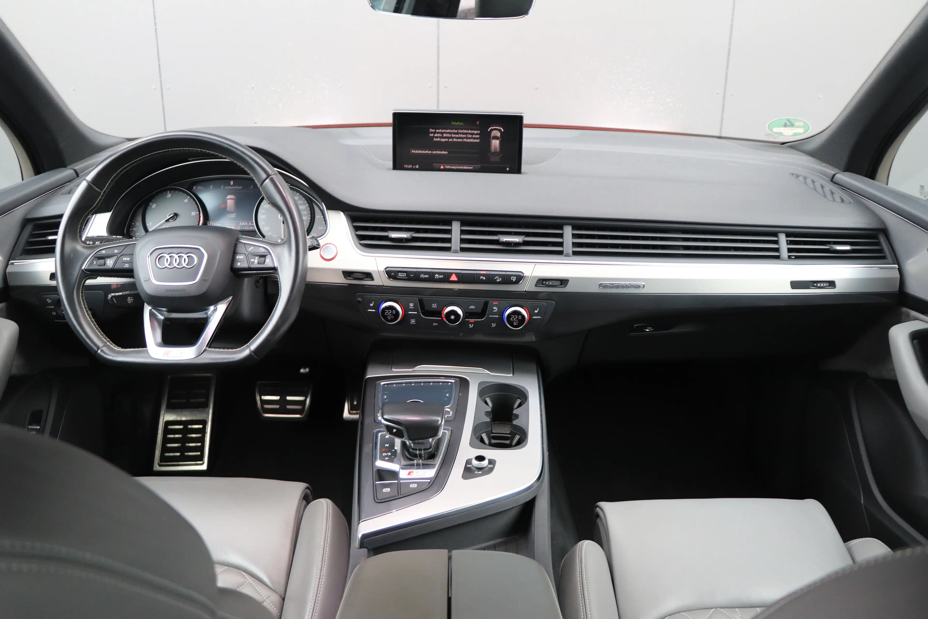 Audi SQ7 SQ7 4.0 TDI quattro tiptronic — photo 4