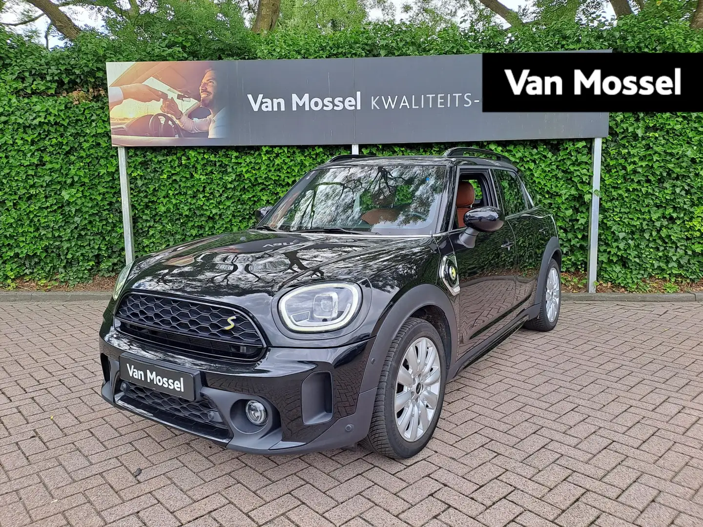 MINI Cooper SE Countryman ALL4 AT | LEER | NAVIGATIE | STOEL-VOORRUITVERWARM Černá - 1