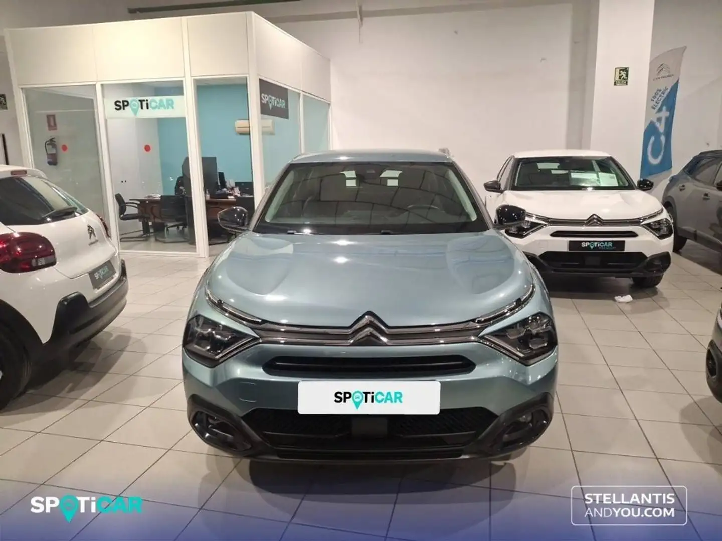 Citroen C4 1.5 BlueHDI S&S Feel Pack EAT8 130 Verde - 2