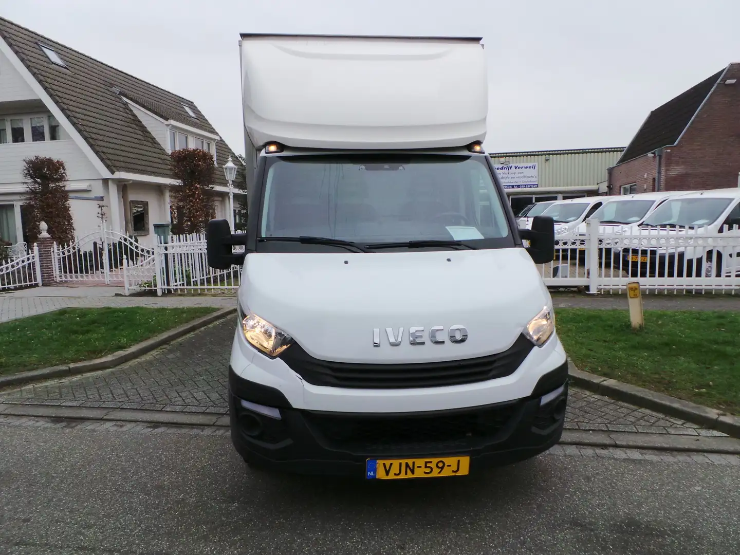 Iveco Daily 35C16 Bakwagen+laadklep airco,cruise,enz L410cm B2 Wit - 2