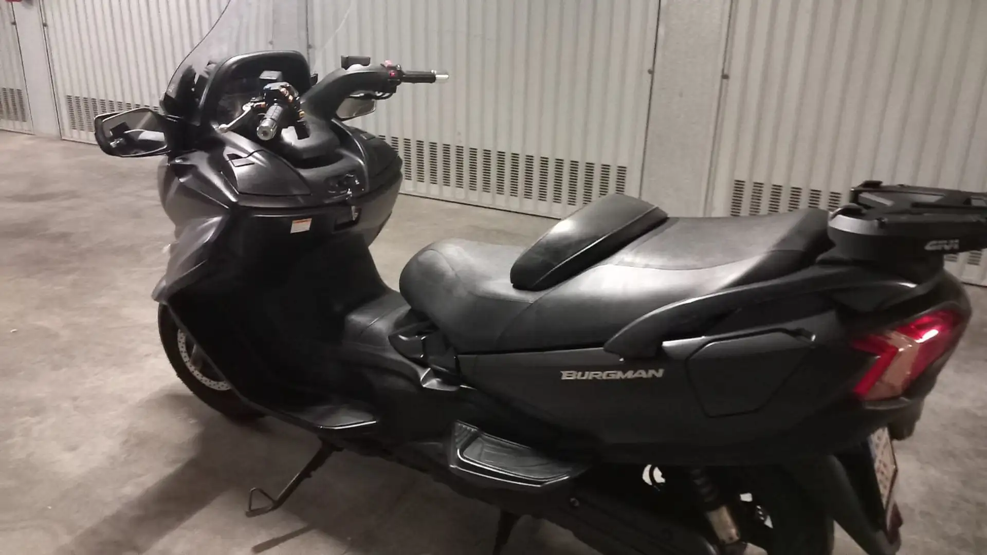 Suzuki Burgman 650 Executive ABS 2015 Negru - 2