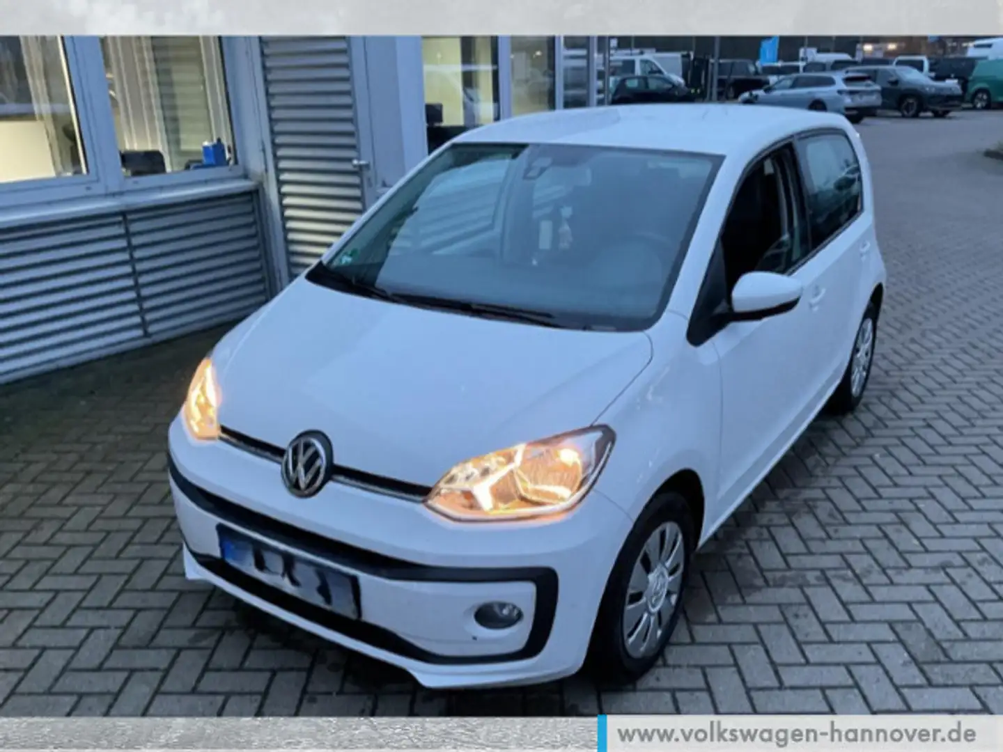 Volkswagen up! 1.0  move up! SHZ Klima Weiß - 2