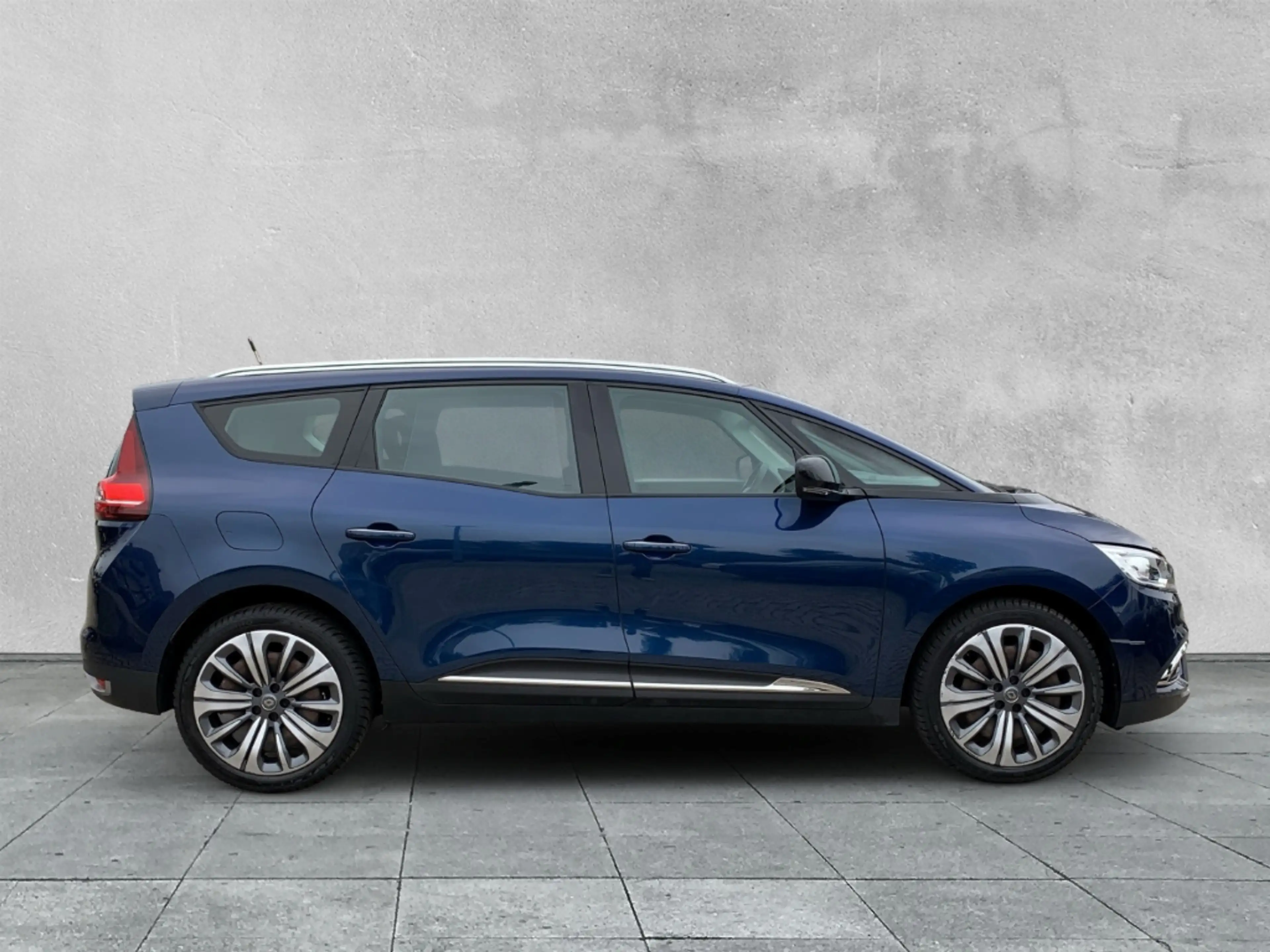 Renault Grand Scenic ZEN TCe 140 GPF Zen PDC+KLIMA+TEMPOMAT — photo 6
