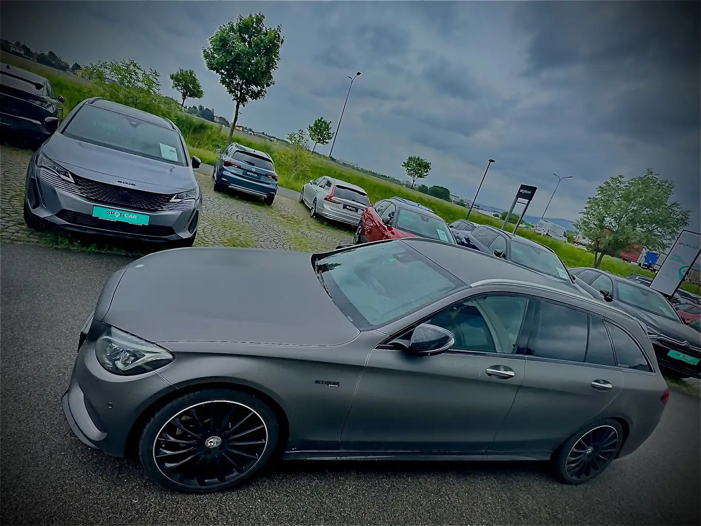 Mercedes-Benz C 450 AMG 4 MATIC crna - 1