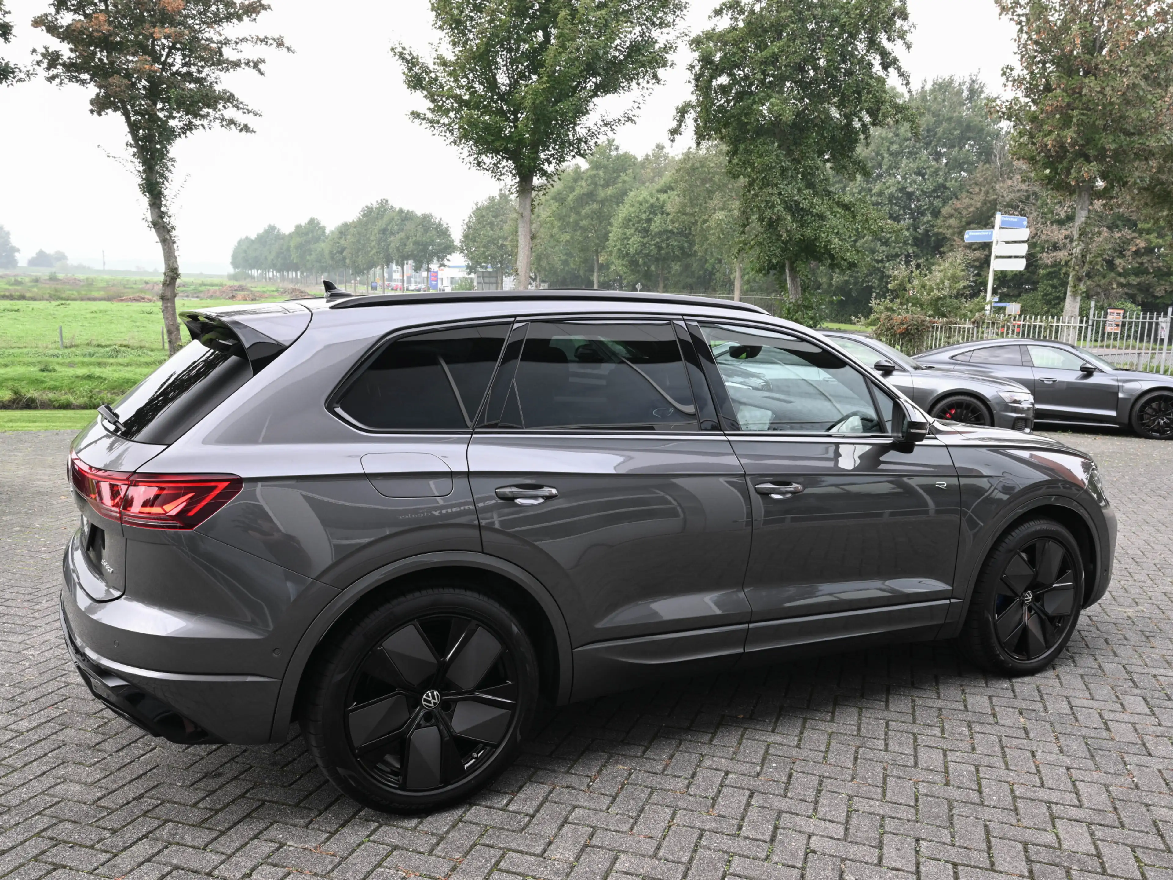 Volkswagen Touareg 3.0TSi eHybrid 4MOTION R Lucht Pano Tr-Haak Massag — photo 13