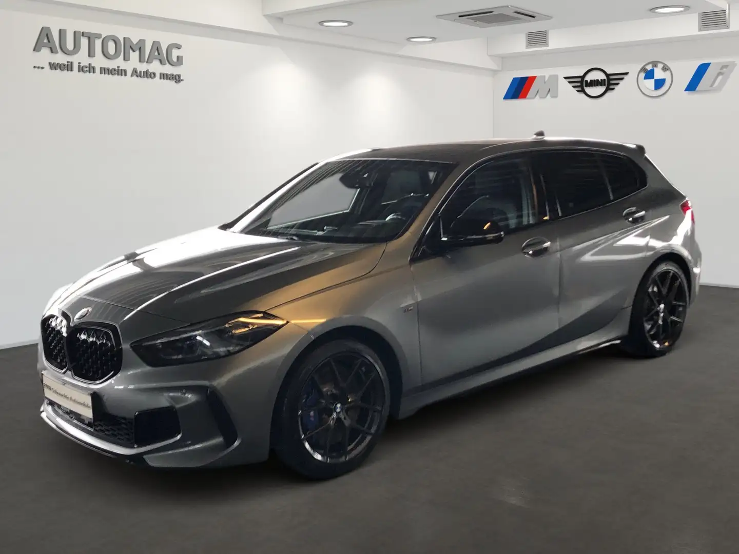 BMW M1 35i xDrive Hatch M Sportbr. Head-Up HK HiFi Сірий - 1