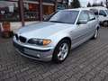 BMW 320 i Limo   Xenon/SD/PDC/Leder/Opas bester!/Top Silver - thumbnail 1