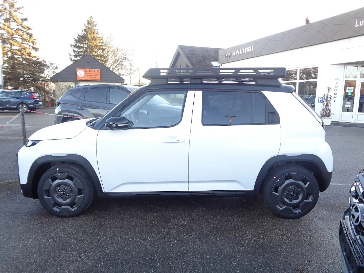 Hyundai Inster 49kWh Cross Line mit O1/3/6 Weiß - 2
