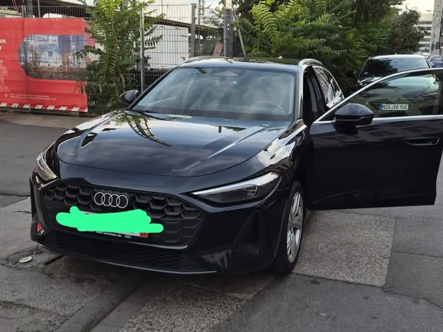 Audi A5 Avant TFSI Advanced S tronic 110kW Negro - 2