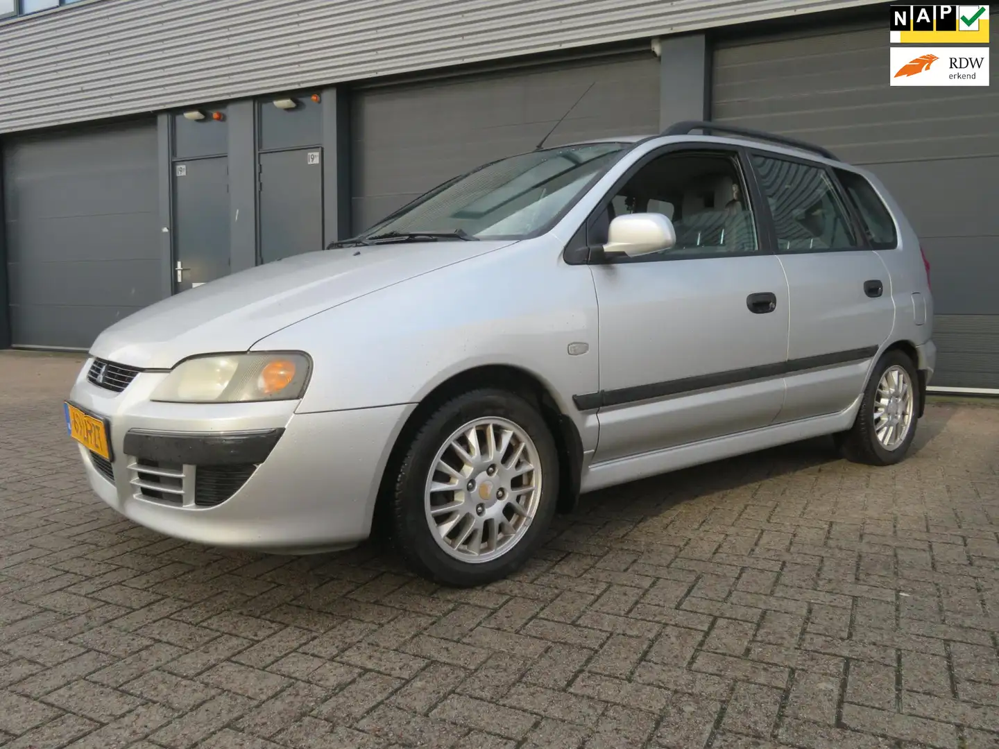 Mitsubishi Space Star 1.8 Shogun SE automaat 165152 km nap Grigio - 1
