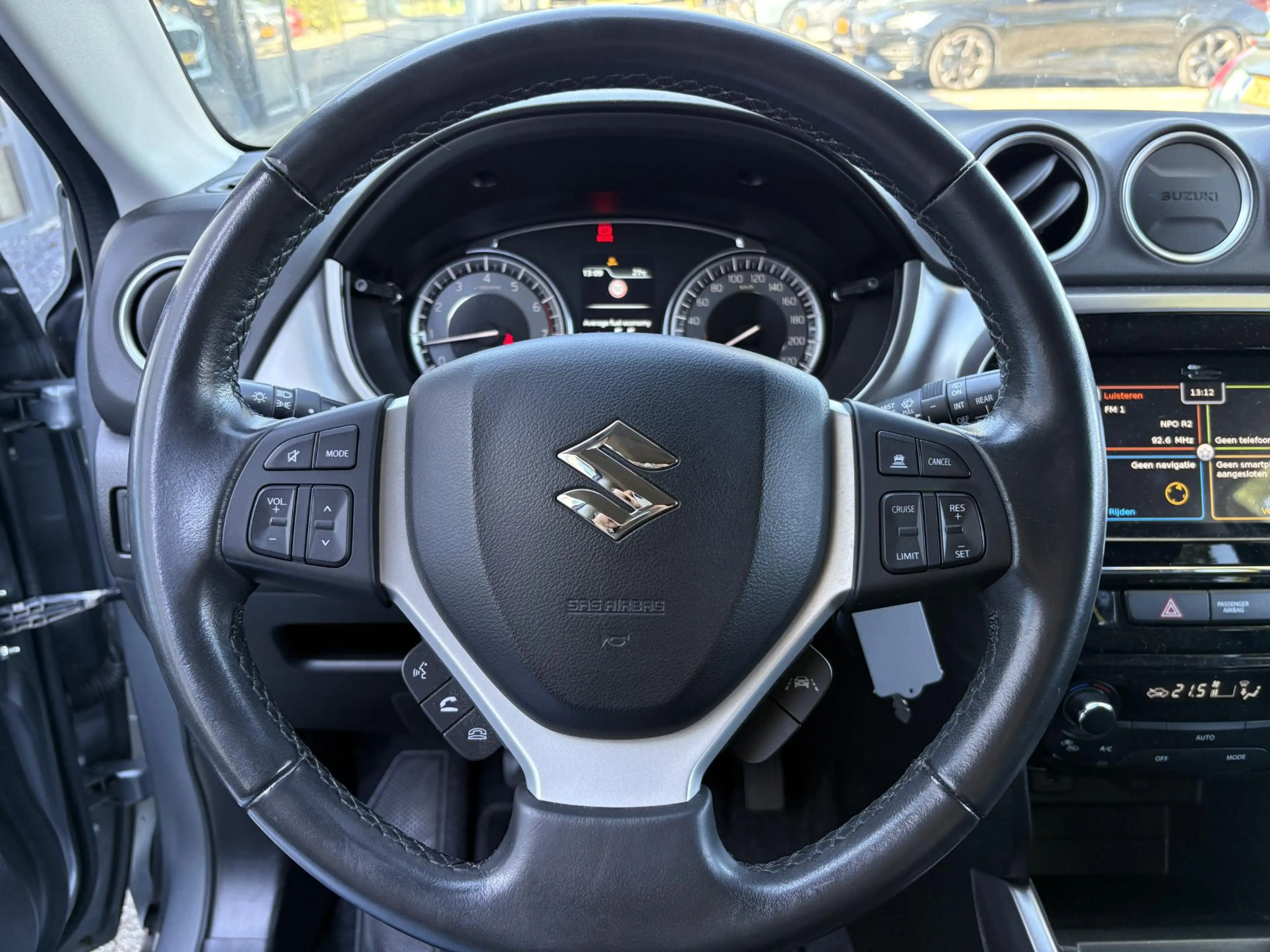 Suzuki Vitara 1.4 Boosterjet Select Smart Hybrid — photo 7