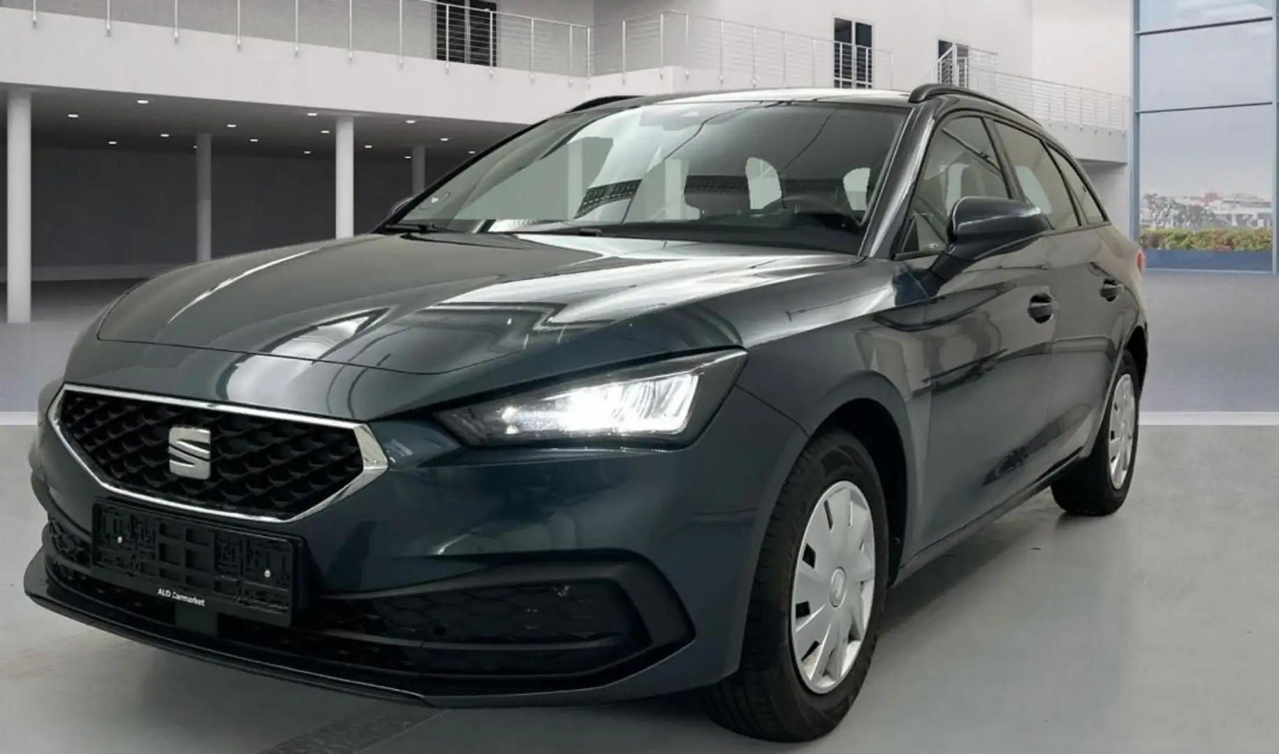 SEAT Leon Sportstourer Reference Gris - 1