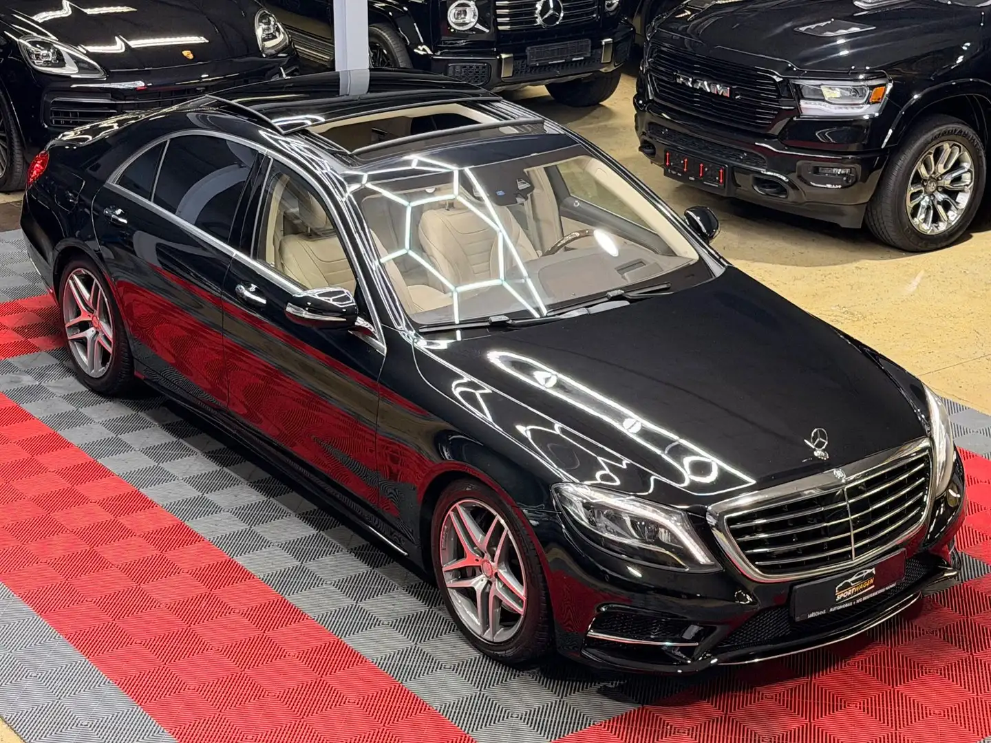 Mercedes-Benz S 350 d Lang AMG Pano Chauffeur-Paket HUD 360° TV Noir - 1