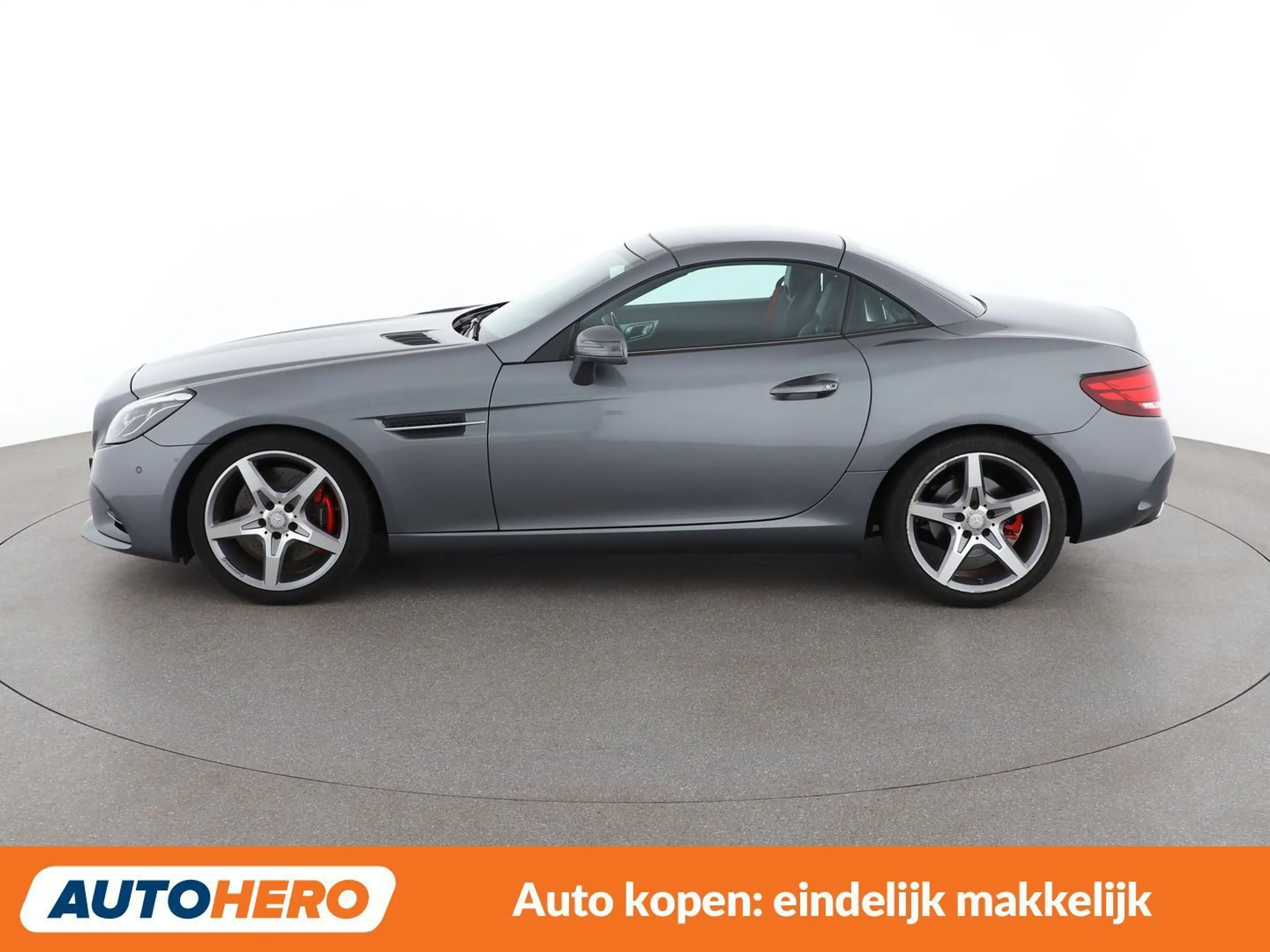 Mercedes-Benz SLC 180 SLC 180 AMG Line — photo 3
