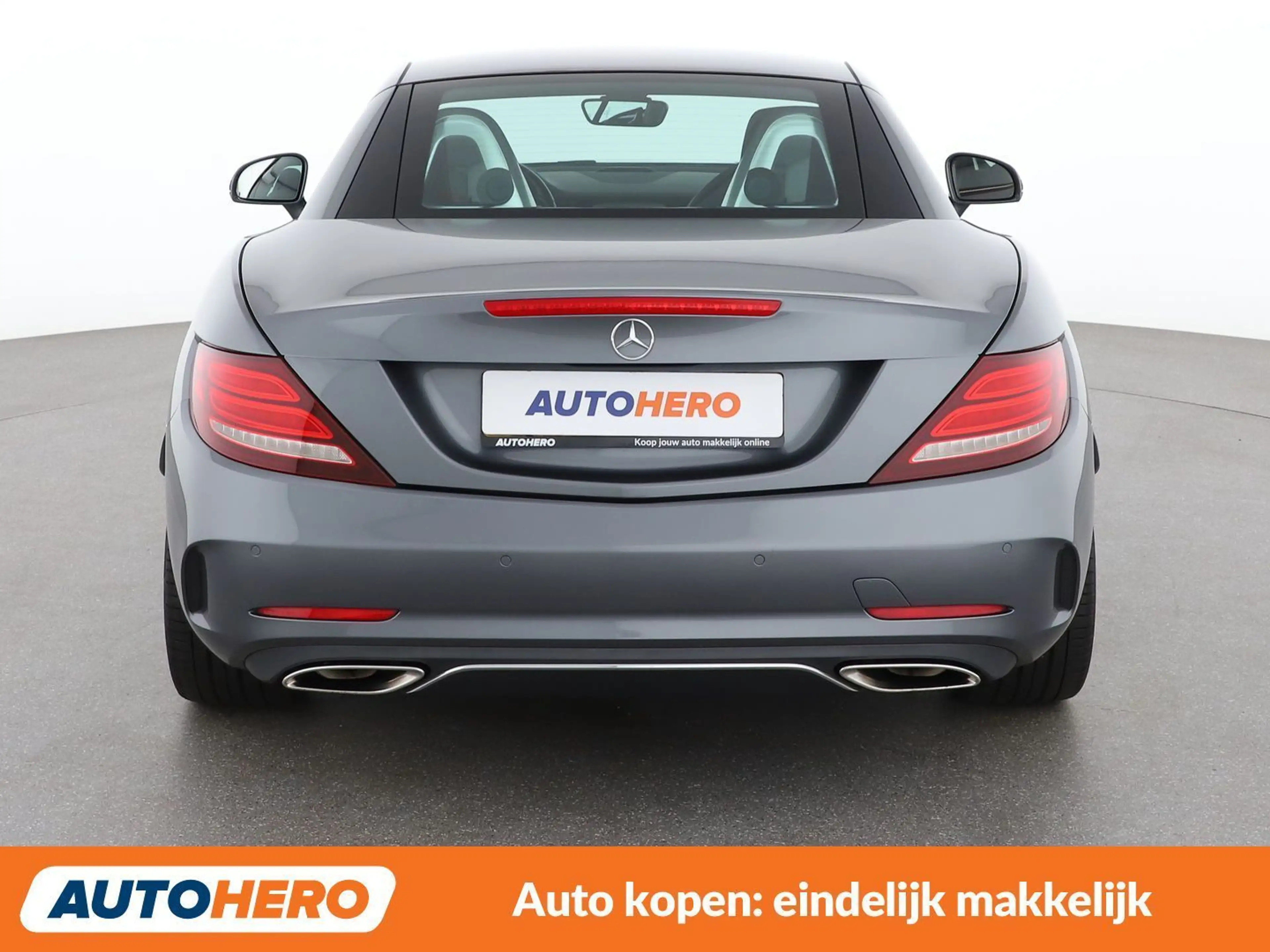 Mercedes-Benz SLC 180 SLC 180 AMG Line — photo 5