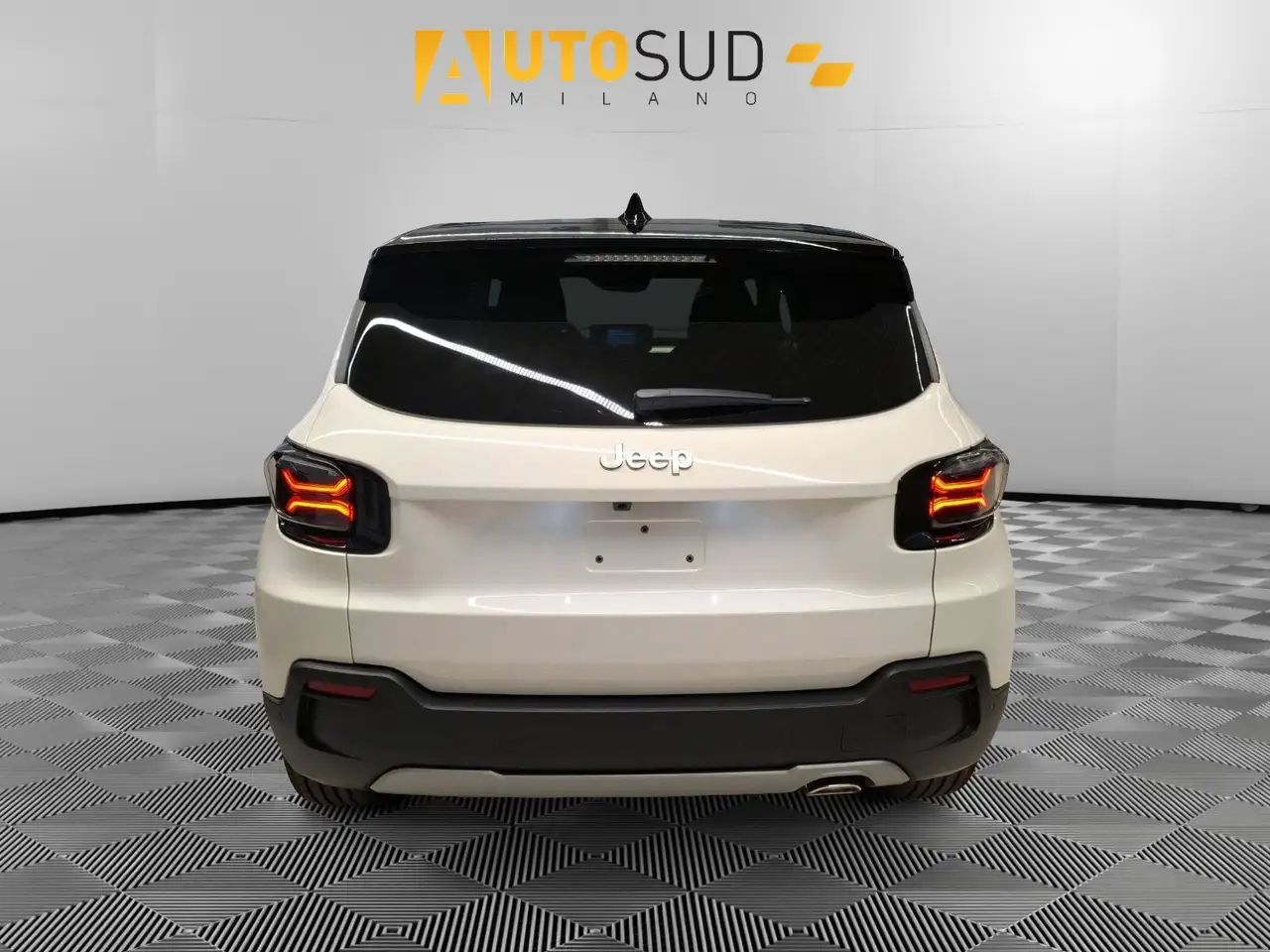 Jeep Avenger 1.2 turbo e-hybrid mhev Summit fwd 110cv e 4