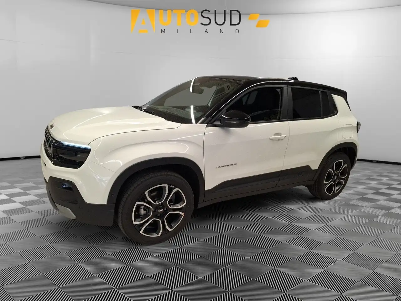 Jeep Avenger 1.2 turbo e-hybrid mhev Summit fwd 110cv e 2