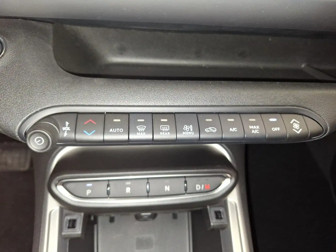 Jeep Avenger 1.2 turbo e-hybrid mhev Summit fwd 110cv e 16