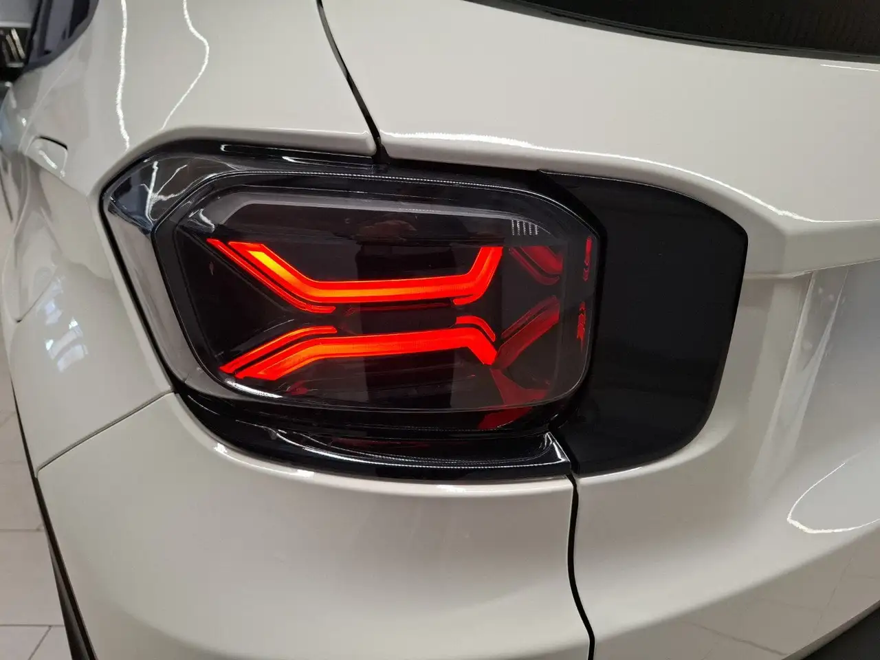 Jeep Avenger 1.2 turbo e-hybrid mhev Summit fwd 110cv e 11