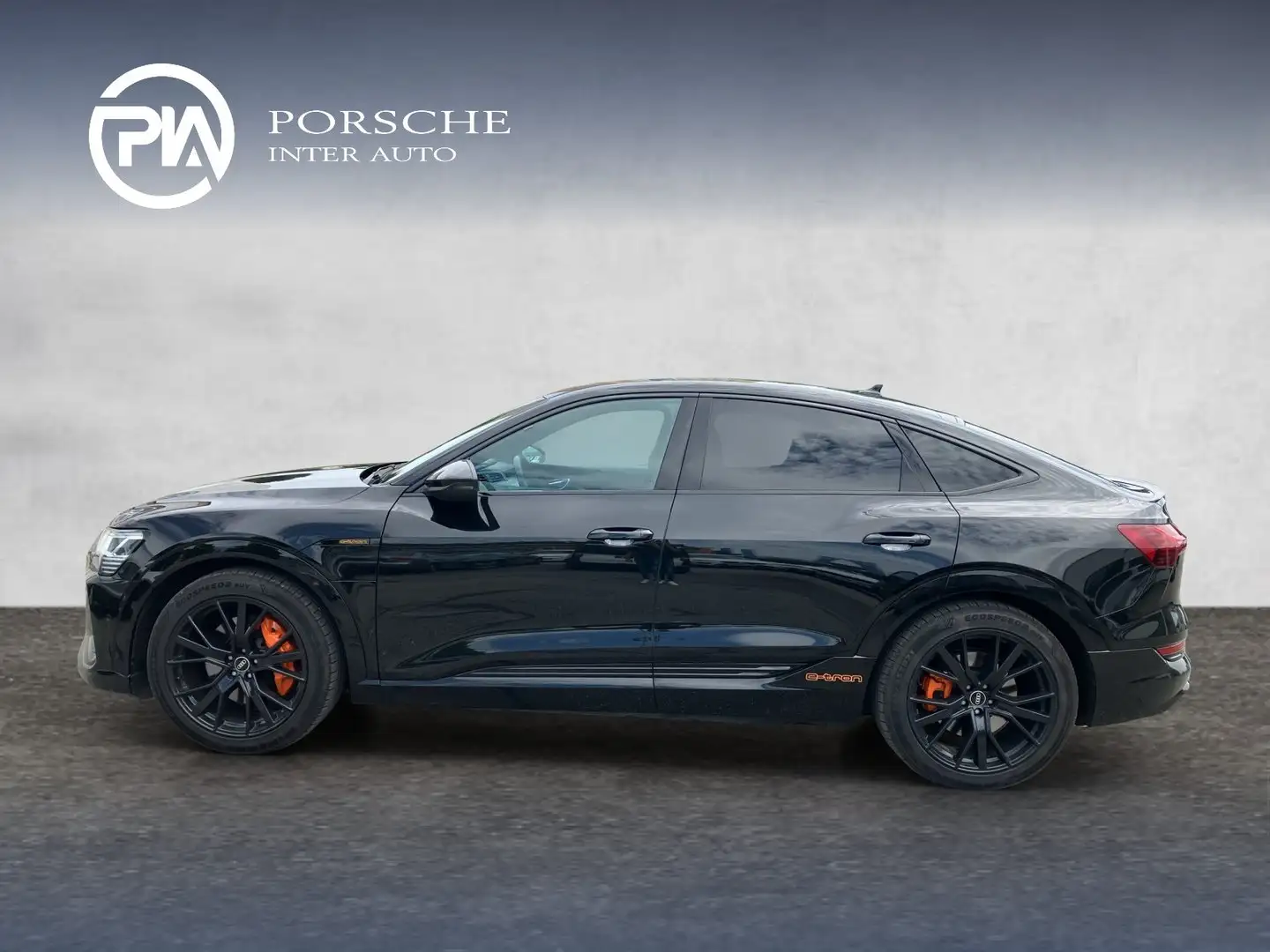 Audi e-tron 55 quattro 300 kW Schwarz - 2
