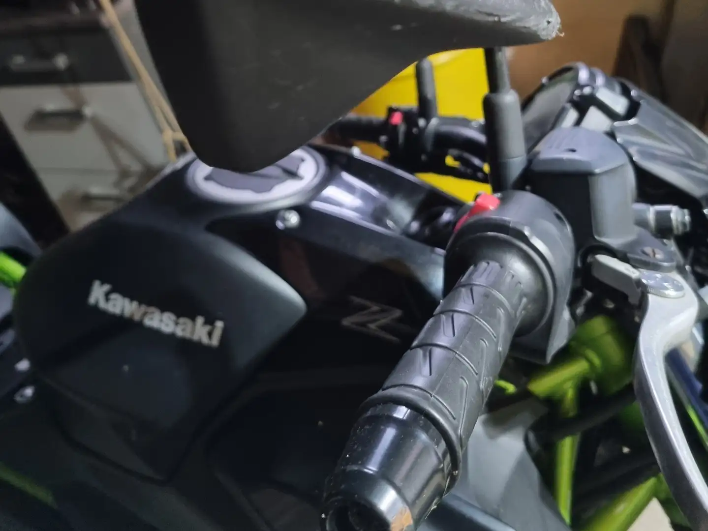 Kawasaki Z 650 Czarny - 2