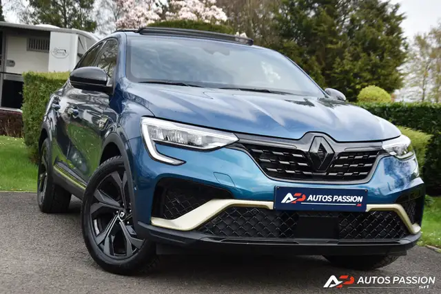 Renault Arkana 1.6 E-TECH Hybrid Engineered & Shadow line & Bose