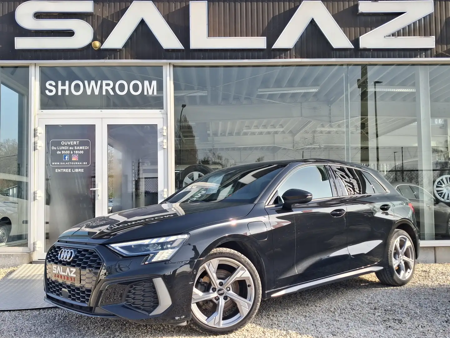 Audi A3 A3 Sportback PHEV 40 TFSI_SLINE_CARPLAY_NAVI_ Schwarz - 1