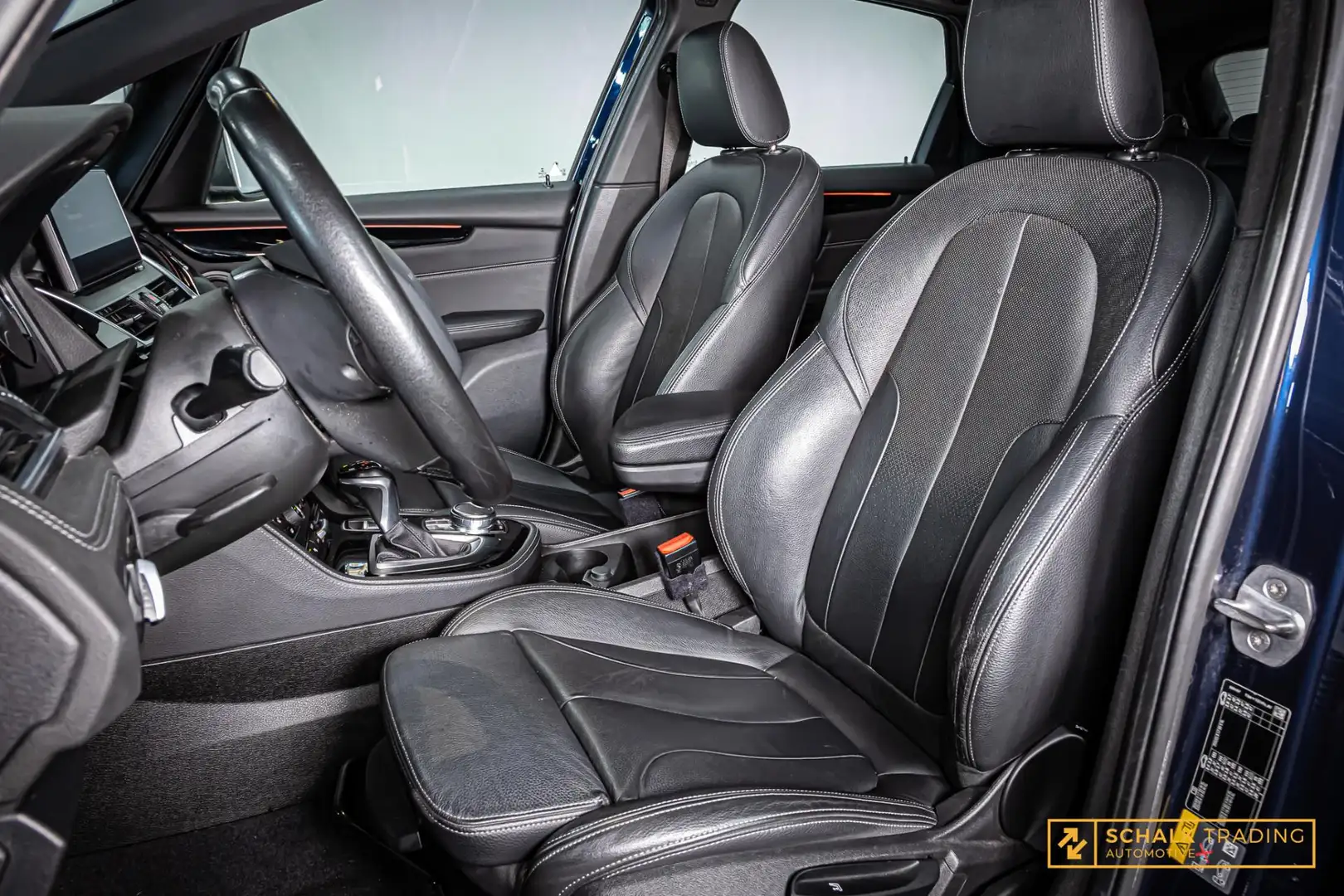 BMW 225 2-serie Active Tourer 225xe iPerformance High Exec Blauw - 2