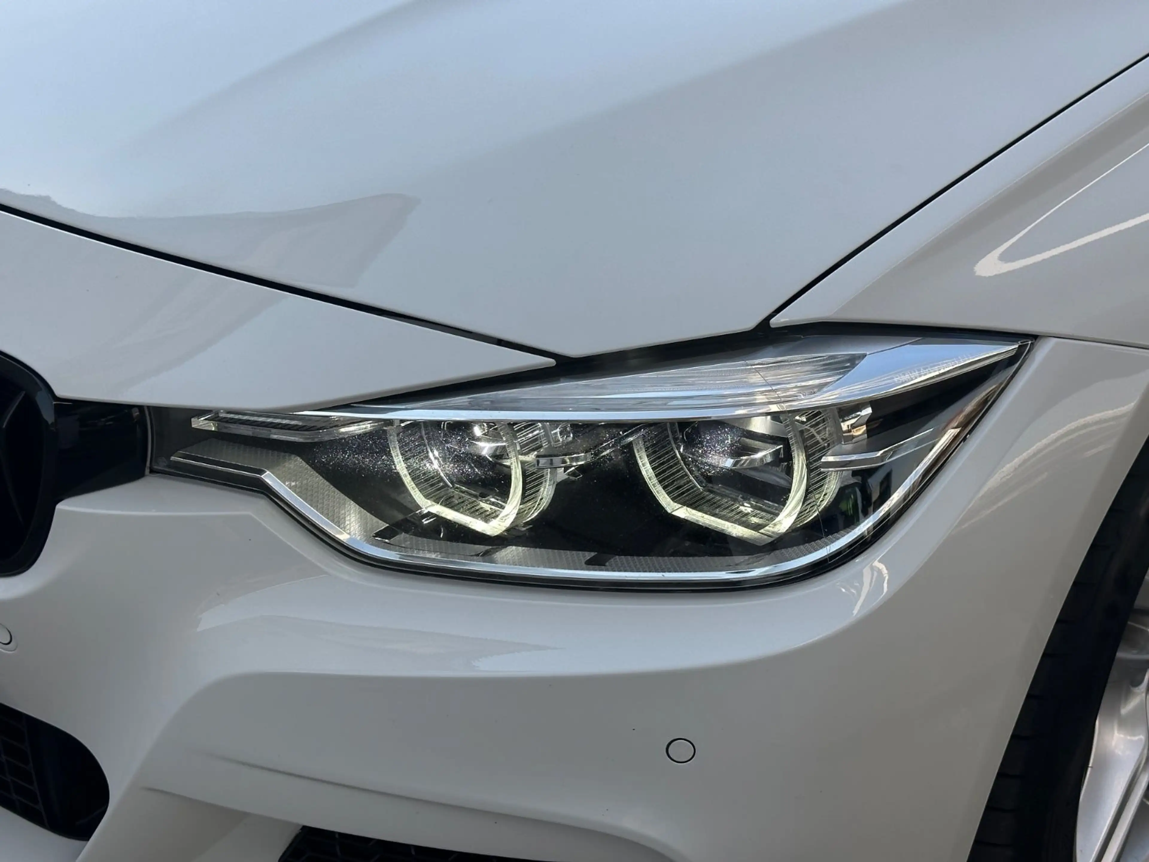 BMW 325 3 Touring 325 d M Sport — photo 11