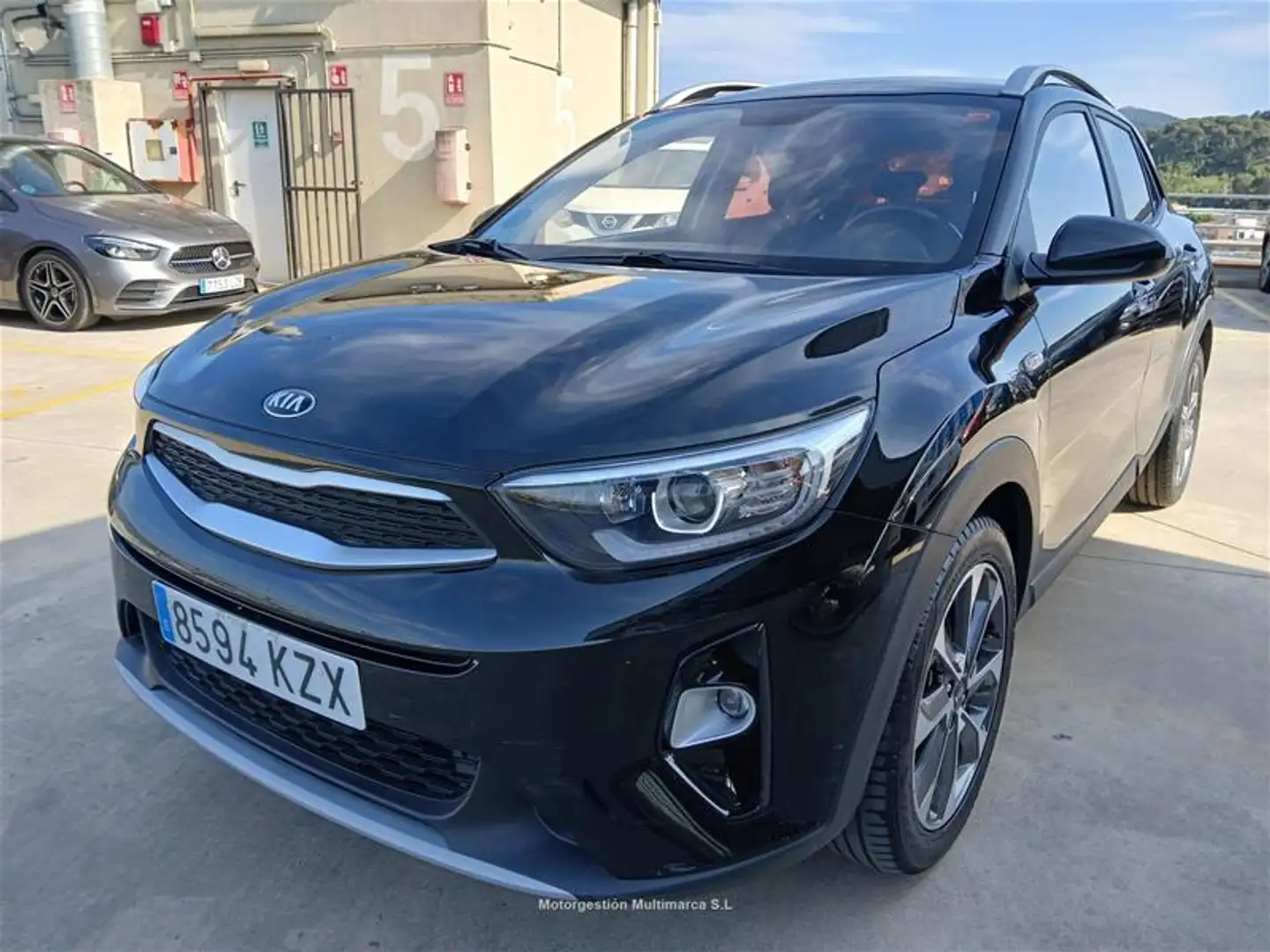Kia Stonic 1.0TGDI BUSINESS - 1