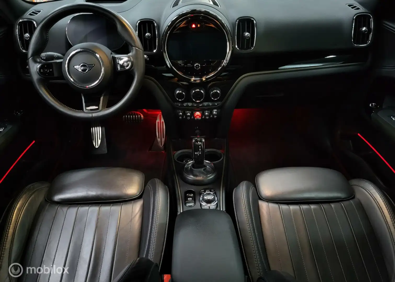 MINI John Cooper Works Countryman 2.0 S/JCW/Pano/Hud/Camera/Carplay/BTW Šedá - 2