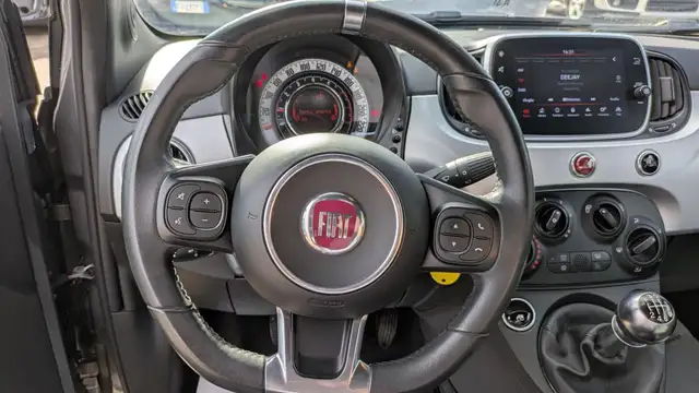 Fiat 500 view 5