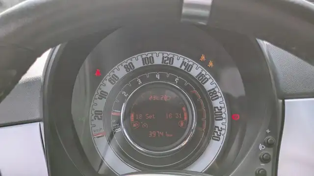 Fiat 500 view 6