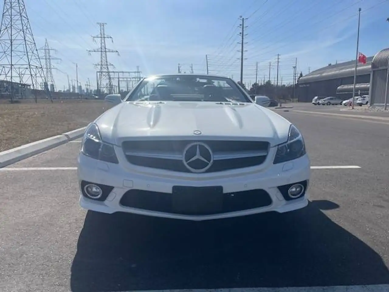 Mercedes-Benz SL снимка Mercedes-Benz SL